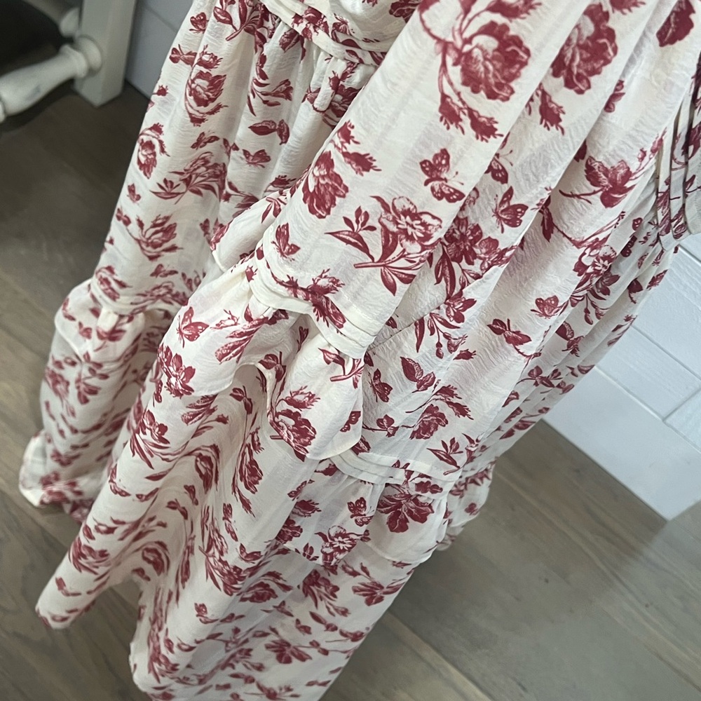 Dainty Jewells Red and Cream Floral Long Sleeve Dress - Picture 8 of 9